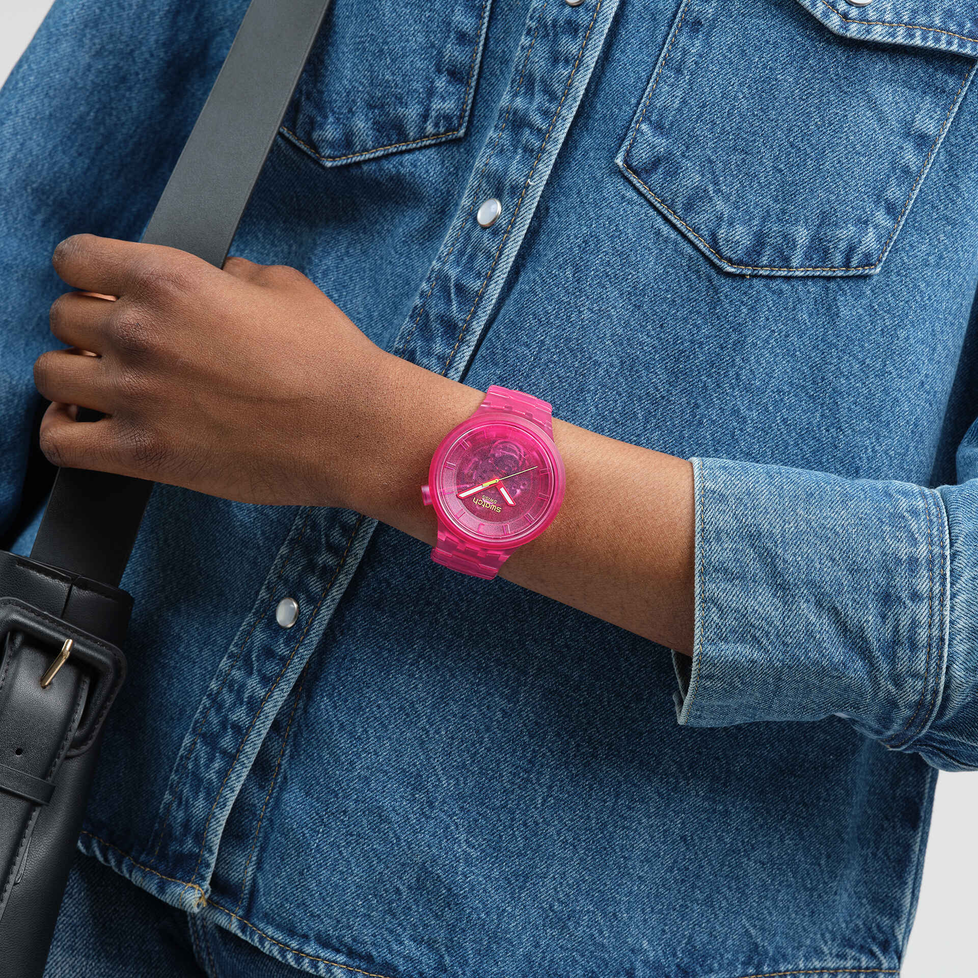SWATCH PINK JOY SB05P102