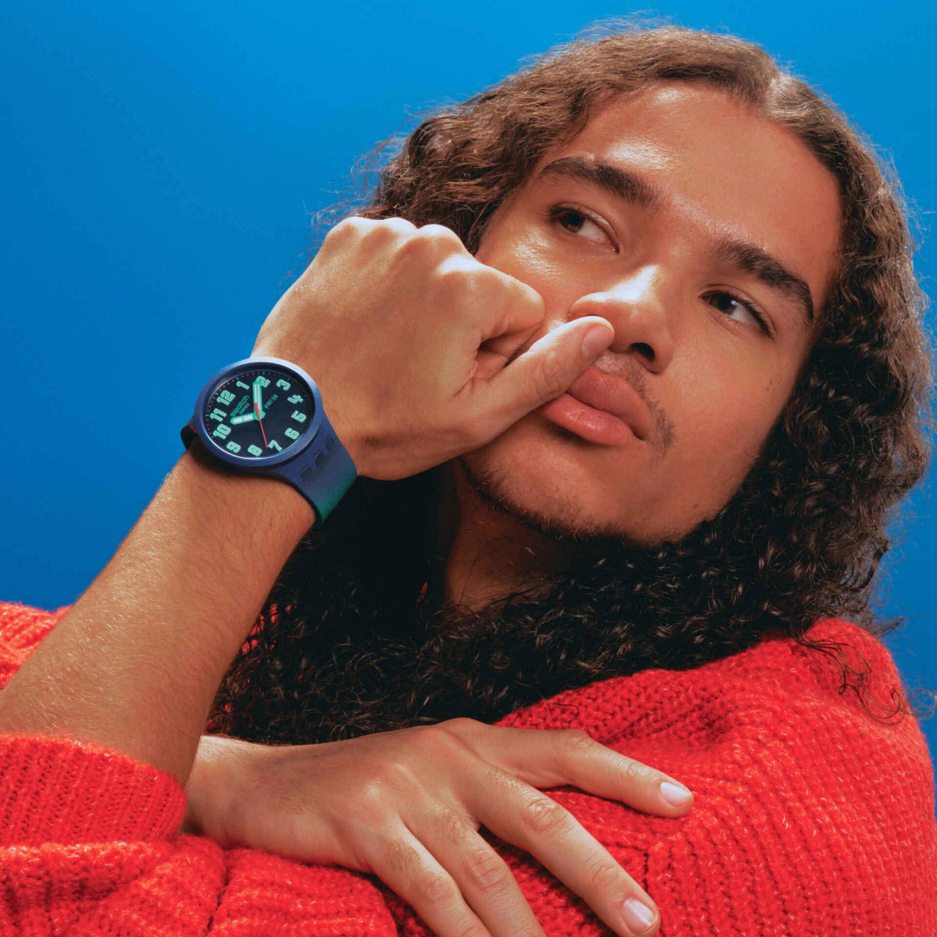 SWATCH ESSENTIALLY BOLD SB01N700