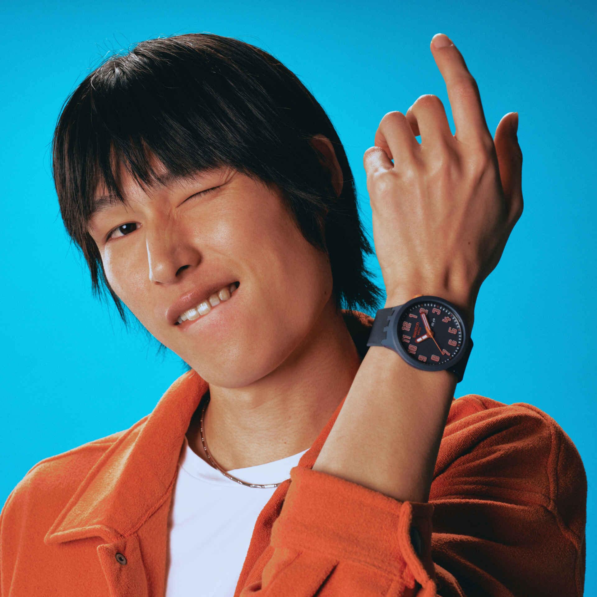 SWATCH ESSENTIALLY CONFIDENT SB01S700