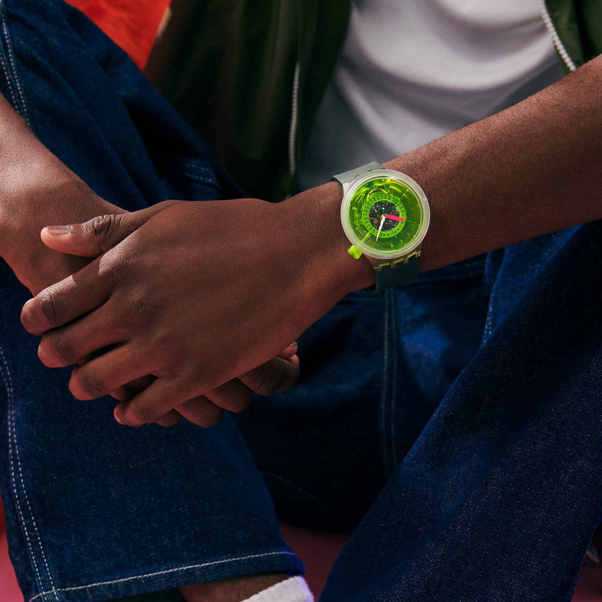 SWATCH BLINDED BY NEON BIG BOLD  SBO5K400