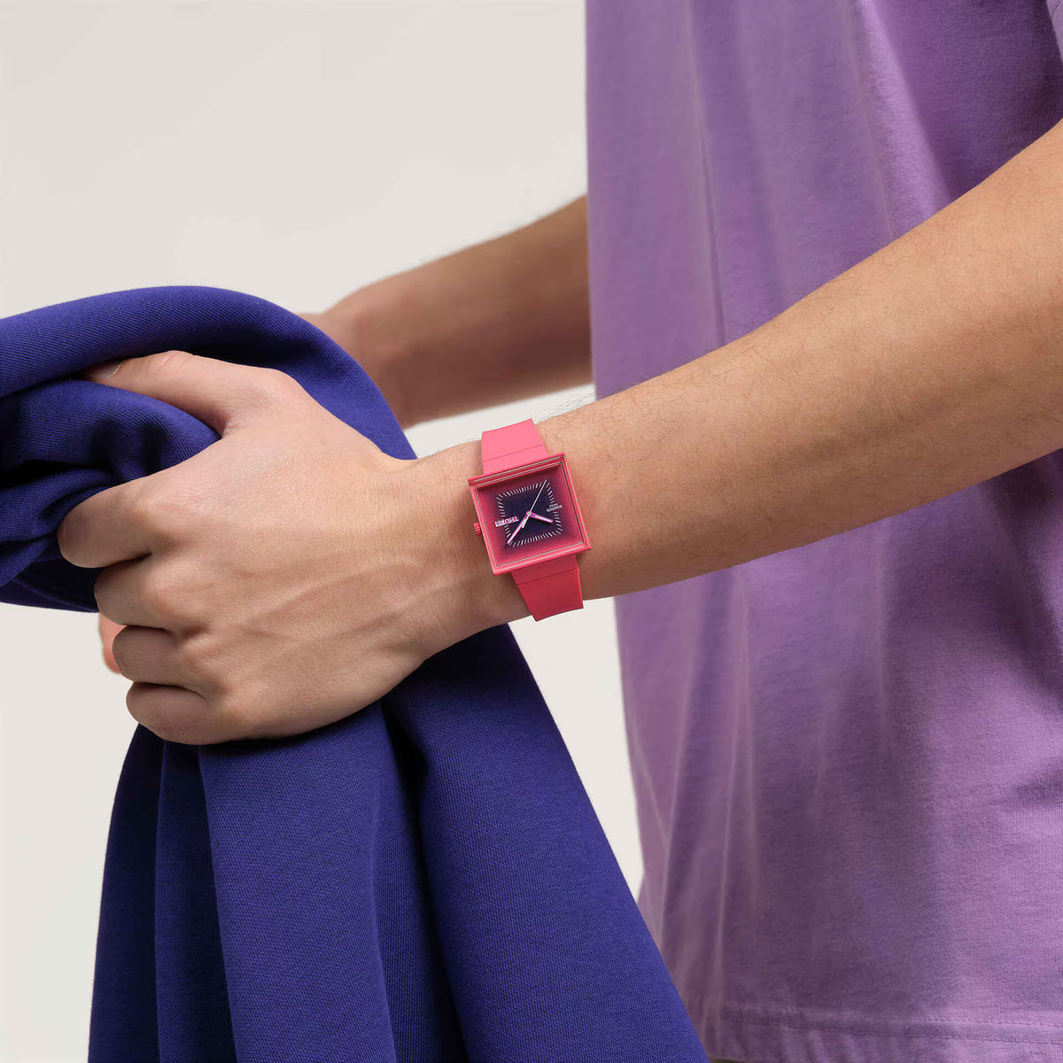SWATCH WHAT IF SQUARELY BERRY SO34R700